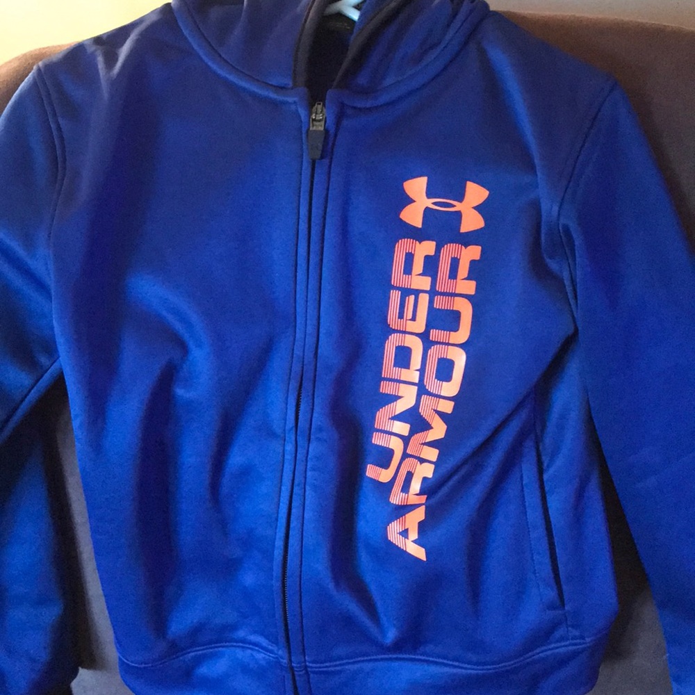 Under armor warm up suit